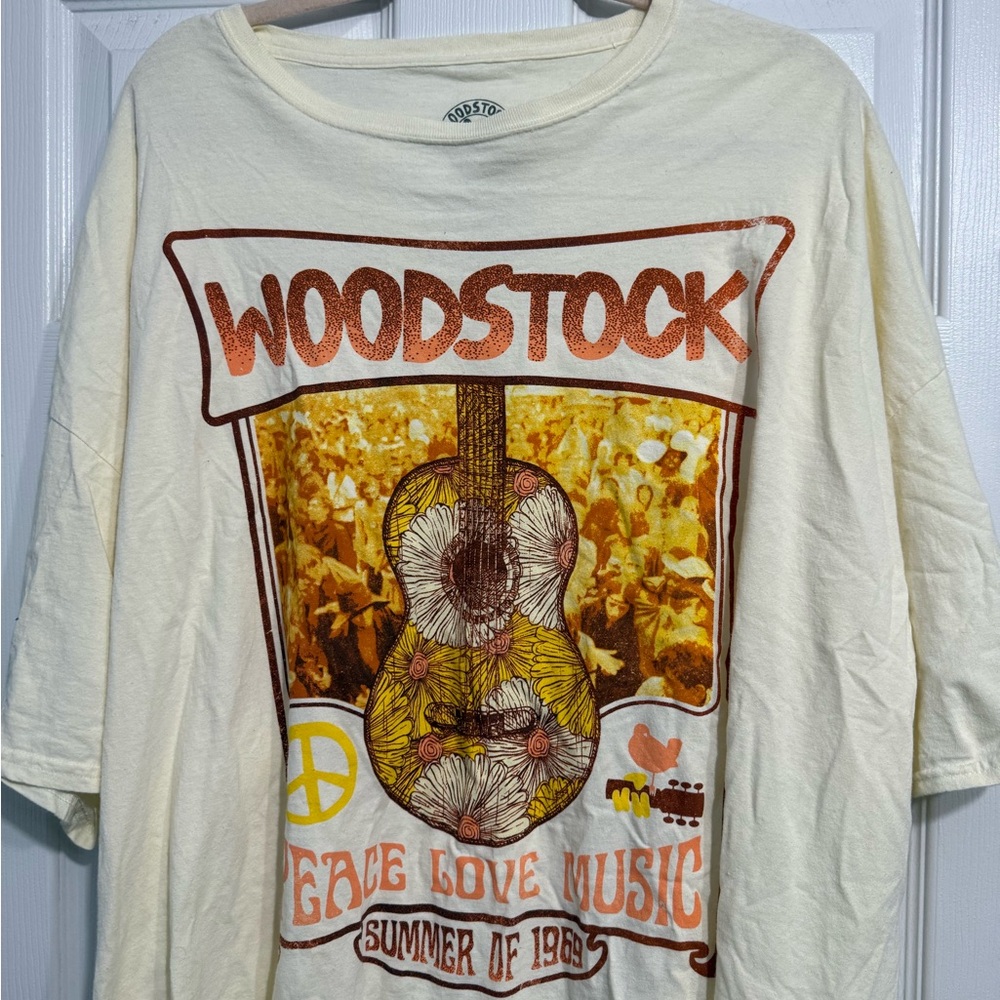 Urban Outfitters Woodstock Graphic T-Shirt